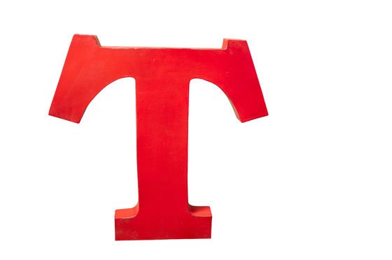 Decorative letter T - Entirely made of metal | pib