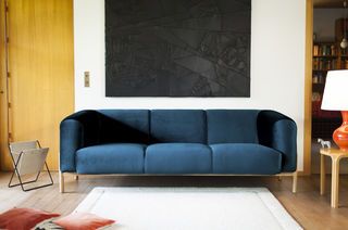 3-seater blue velvet sofa Viela