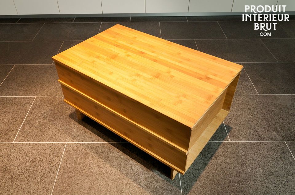 A practical seat to maximise storage space