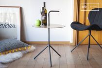 Portable table with handle Xylème