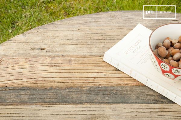 Elm wood store table top